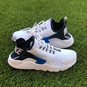 nike huarache run ultra n7